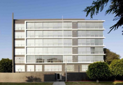 Edificio Costa Blanca - New offices in Miraflores Peru