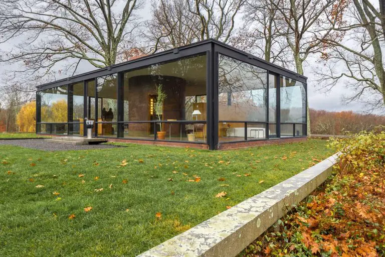 Philip Johnson Glass House, New Canaan - e-architect