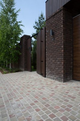 Rostov Brick Property Design