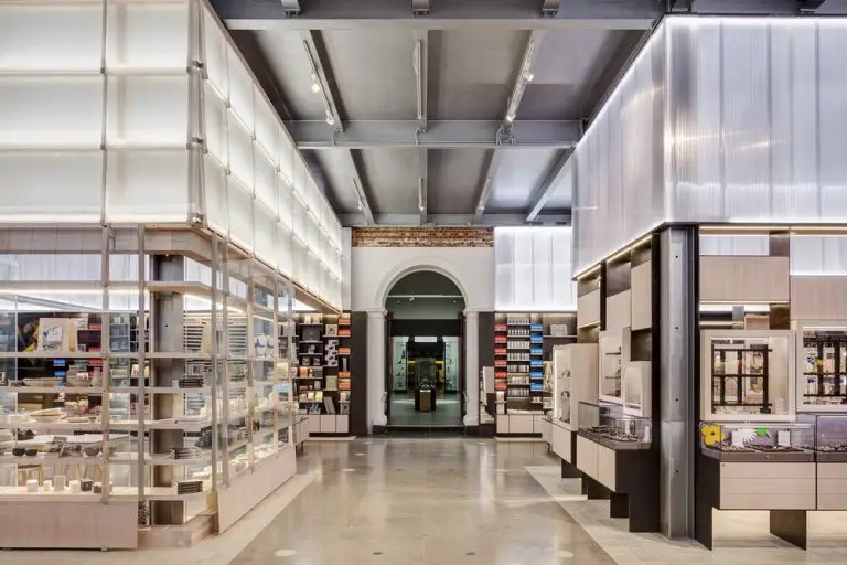 Victoria & Albert Museum Shop, London - e-architect