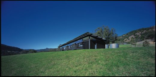 Walsh House, Kangaroo Valley NSW by Glenn Murcutt Architect