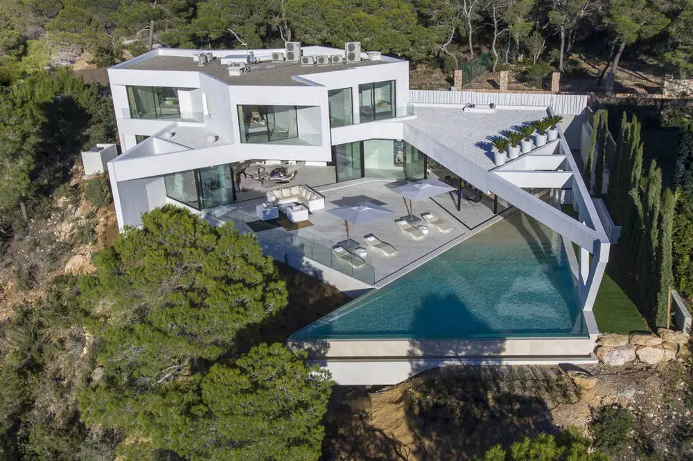 Luxury Properties in Ibiza: Balearics Houses - e-architect
