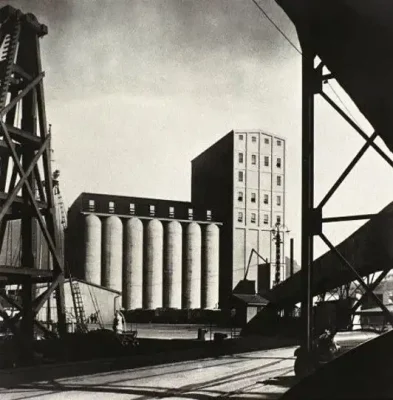 Grain Silo Cape Town building