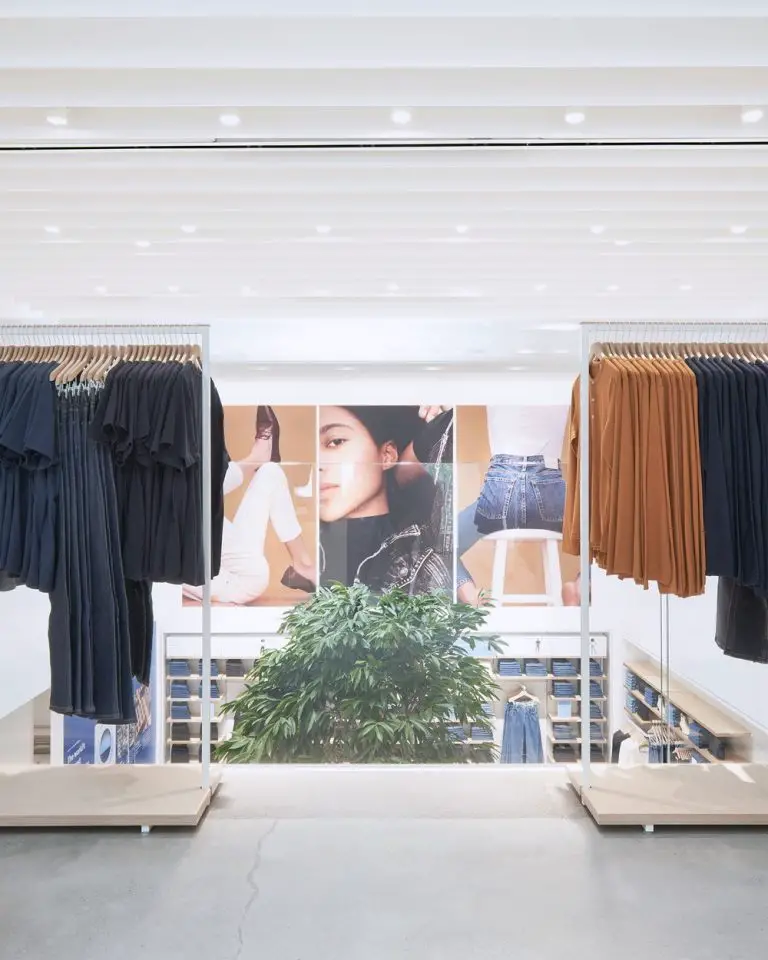 Everlane Store Williamsburg, Brooklyn, New York - e-architect