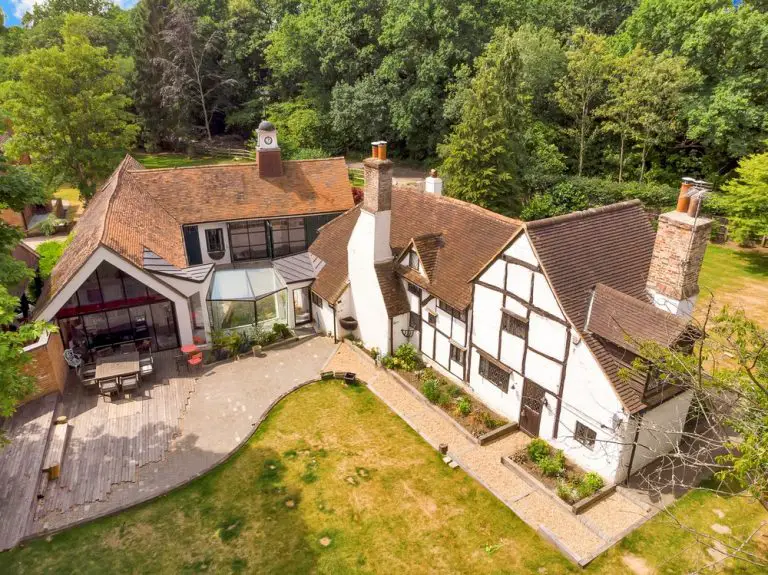 Stanyard's Cottage in Surrey, Home Renovation - e-architect