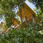 Casa Flotanta Costa Rica nature building