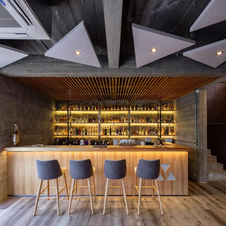 Margot Restaurant, Barrio Guadalupe - e-architect