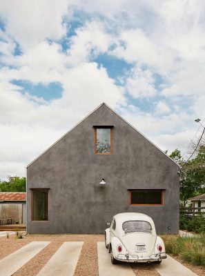 Reimagined Adobe house in East Austin, Texas