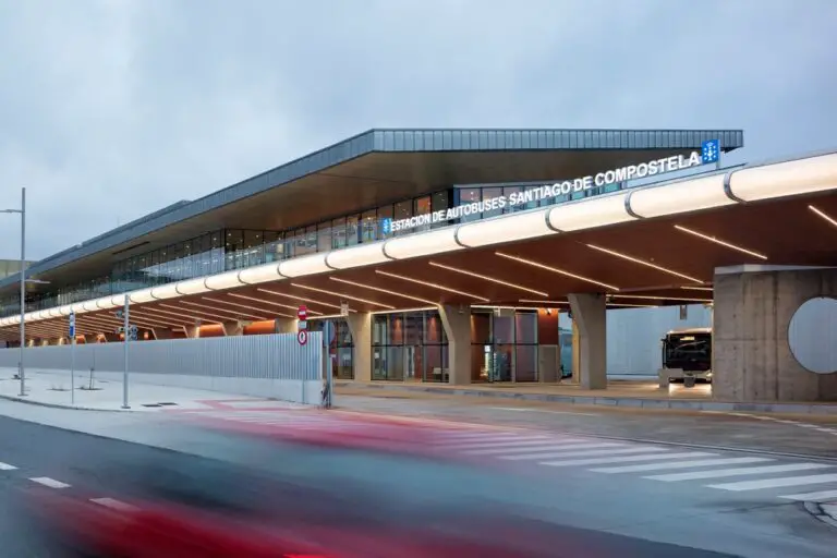 Santiago de Compostela Bus Station, Chile - e-architect