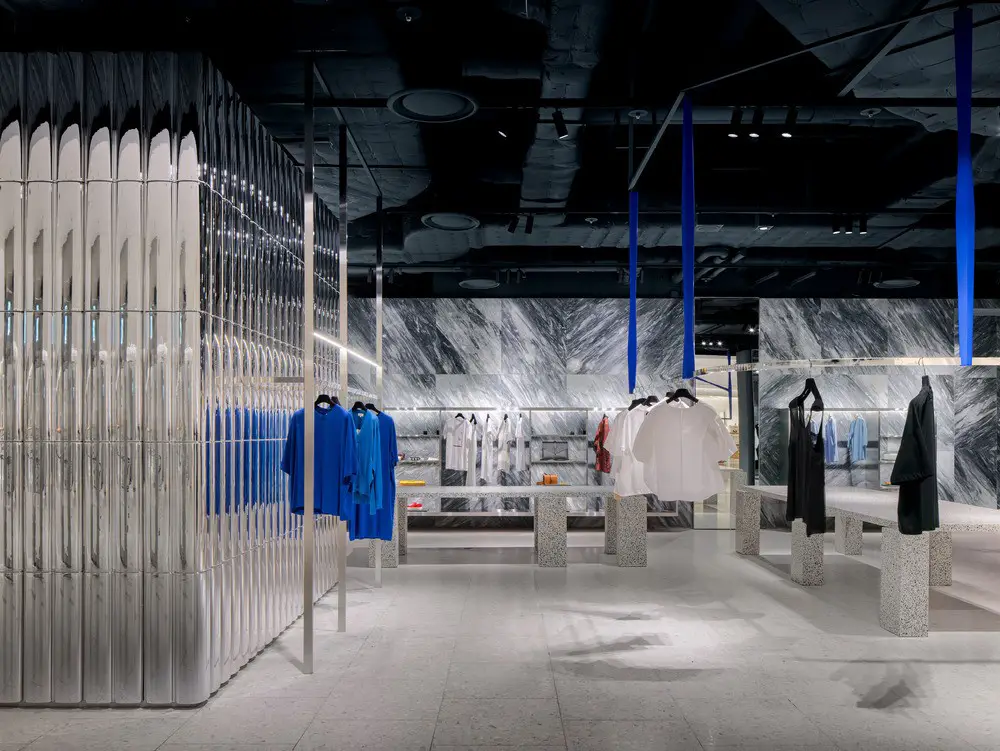 Crystal clear: Louis Vuitton emporium, Seoul South Korea by