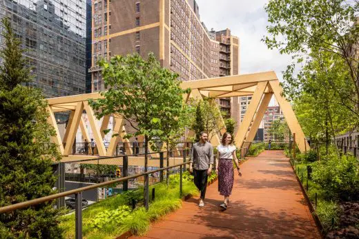 High Line - Moynihan Connector New York landscape