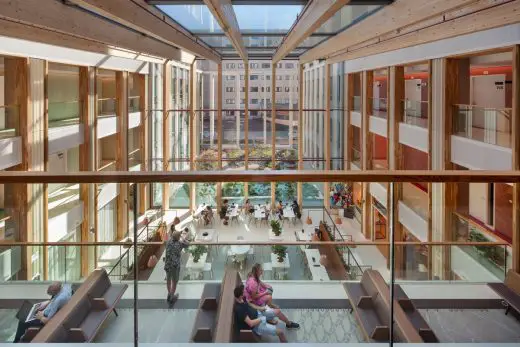 Dutch healthcare facility by EGM architects