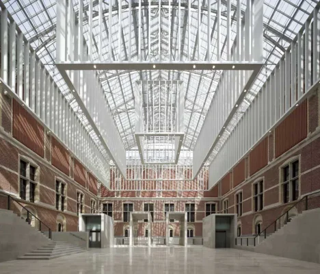 Rijksmuseum Amsterdam building atrium