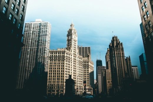 Wrigley Building visible during a Chicago architecture tour