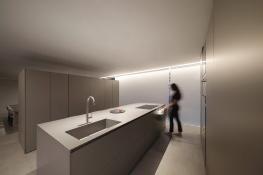 Compluvium House Madrid kitchen