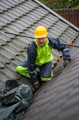 Before hiring a roofing company