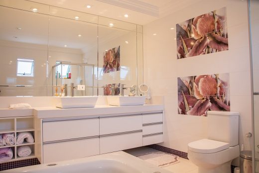 LED mirror bathroom design style