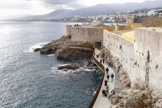 Bastia Aldilonda lignes douces au pied de la citadelle - Dietmar Feichtinger Architects Exhibition