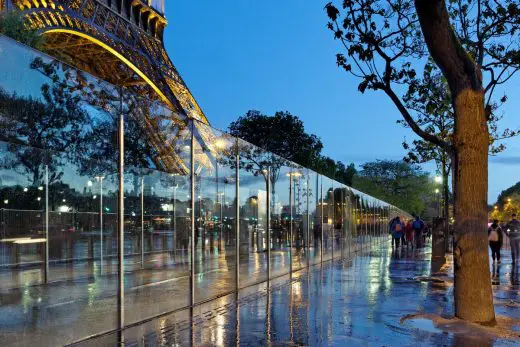 Paris Tour Eiffel 