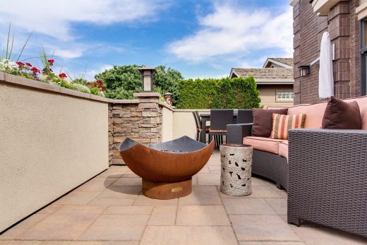 Travertine pavers for home terrace