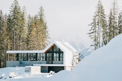 Modern Kootenay Ski Chalet British Columbia