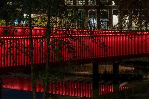 Canada Dock Pedestrian Bridge London