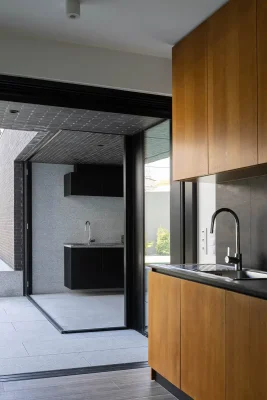 LBlack House Matosinhos