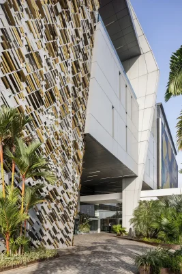 Noom Hotel Abidjan Plateau Ivory Coast Building